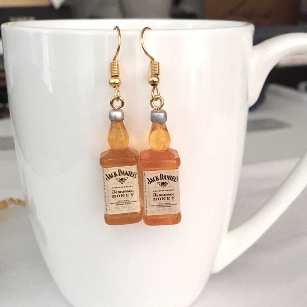 🍏50% OFF/3+...Jack Daniels Honey Bottles Earrings